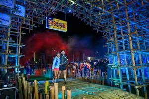 BIB: 110
                            <button type="button" onclick="openModal(19204483)" class="btn btn-primary btn-sm float-right btn-popup" data-toggle="modal" data-target=".modal-high-quality">
                        <i class="fas fa-shopping-cart"></i> Add to Cart
                    </button>
                                            <button type="button" onclick="isThisMe(19204483, true)" class="btn btn-success btn-sm float-right btn-popup btn-isme hidden" data-toggle="tooltip" data-placement="bottom" title="นี่คือรูปของคุณใช่ไหม คลิกที่นี่เพื่อเอาเข้าอัลบั้ม">
                        <i class="fas fa-plus"></i> Add to album
                    </button>
                    <button type="button" onclick="isThisMe(19204483, false)" class="btn btn-warning btn-sm float-right btn-popup btn-isnotme hidden">
                        <i class="fas fa-ban"></i> Remove from album
                    </button>